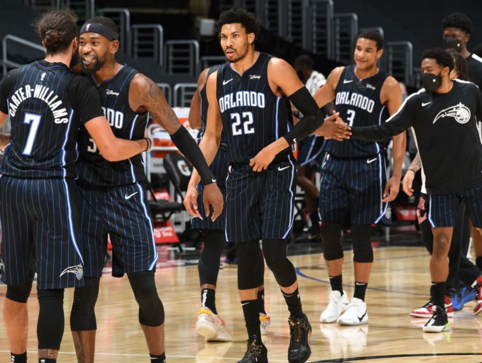 欧冠战报：格纳布里传射，基米希乌龙，拜仁3-1葡萄牙体育（欧冠快讯：格纳布里一传一射，基米希乌龙，拜仁3-1击败葡萄牙体育）