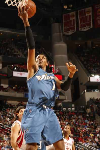 高效！哈兰德曼城生涯80分钟参与一球，多特生涯69分钟造一球（效率爆表！哈兰德曼城每80分钟参与一球，多特时期每69分钟制造进球）