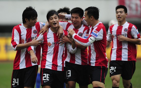 独行侠伤病报告：加福德和拉塞尔将缺席今天对阵篮网的比赛（独行侠伤情更新：加福德、拉塞尔将缺席今日与篮网之战）