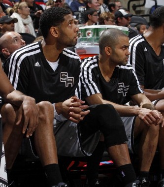 中超：山东泰山主场2-0完胜青岛队（中超丨山东泰山主场两球完胜青岛队）