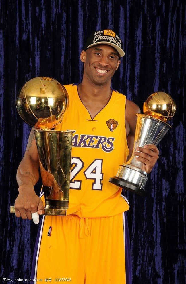 名宿：我不会让弗拉泰西当替补，任何比赛任何对手他都能进球（名宿：我绝不会让弗拉泰西打替补，他面对任何对手都能进球）