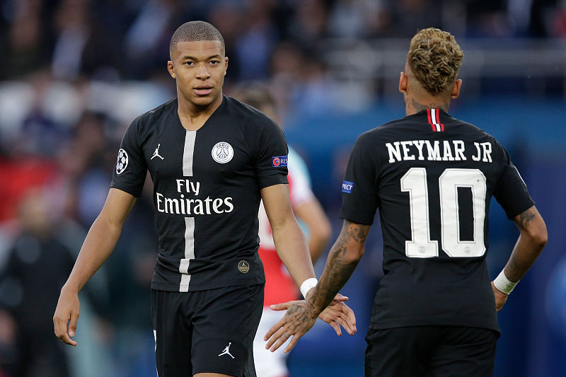 米切尔：今天失利的责任在我，球队打得差所以被主场球迷嘘（米切尔自责今日输球：球队表现不佳招致主场嘘声）